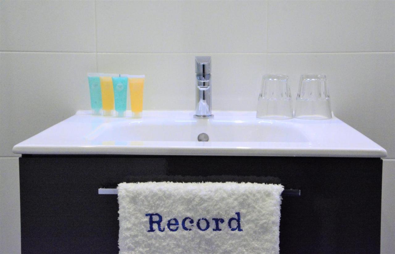 Hotel Record 圣塞瓦斯蒂安 外观 照片